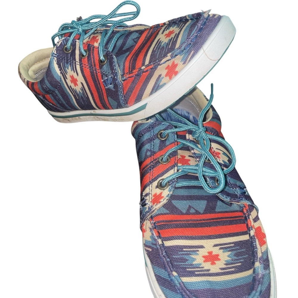 Wrangler Women's Multicolor Patterned Sneakers 8.5